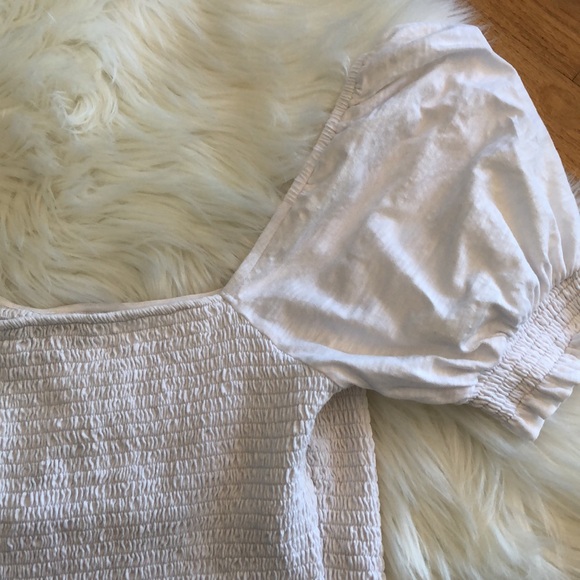 Boden smocked puff sleeve crop top - Picture 5 of 8